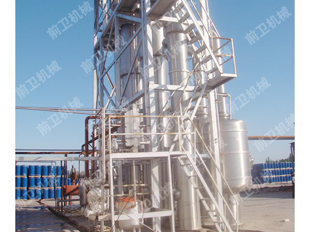 Double-effect falling-film evaporator